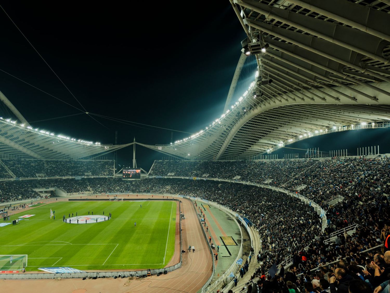 Stadiums & sports venues